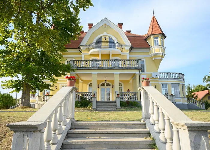 Boros Kastély Villa Fonyód